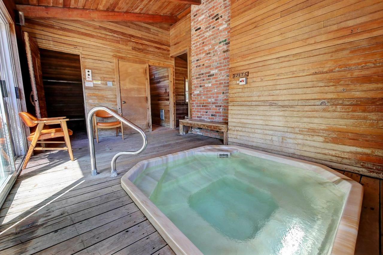 Idle A While Motel Twisp Экстерьер фото